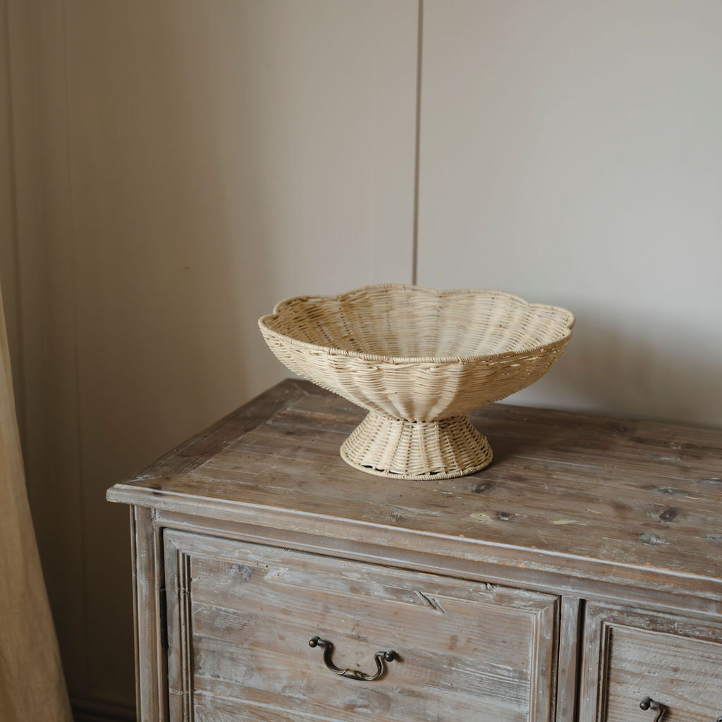 (Slight Seconds) Wicker Scalloped Fruit Bowl