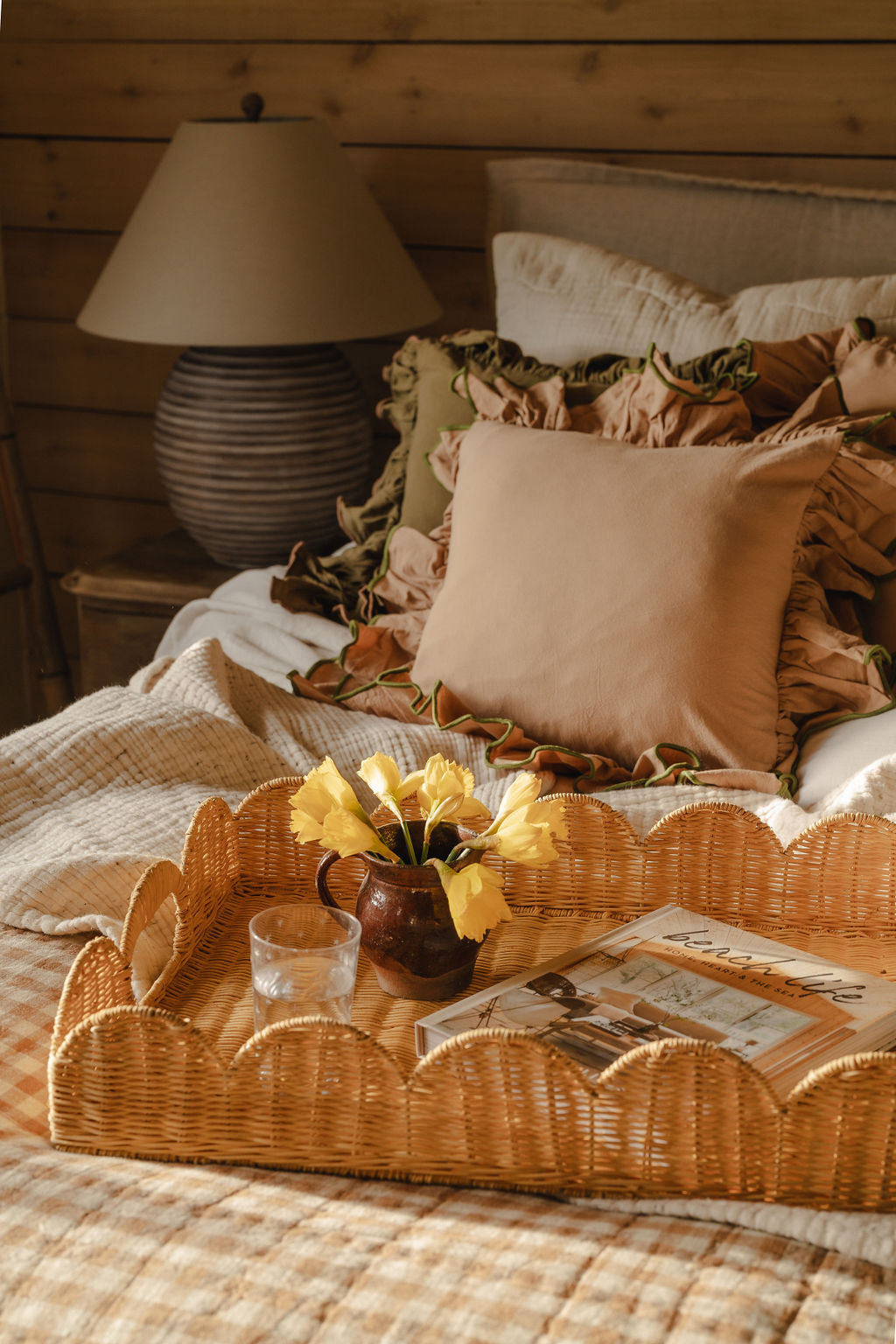 (Slight Seconds) Large Scalloped Wicker Tray